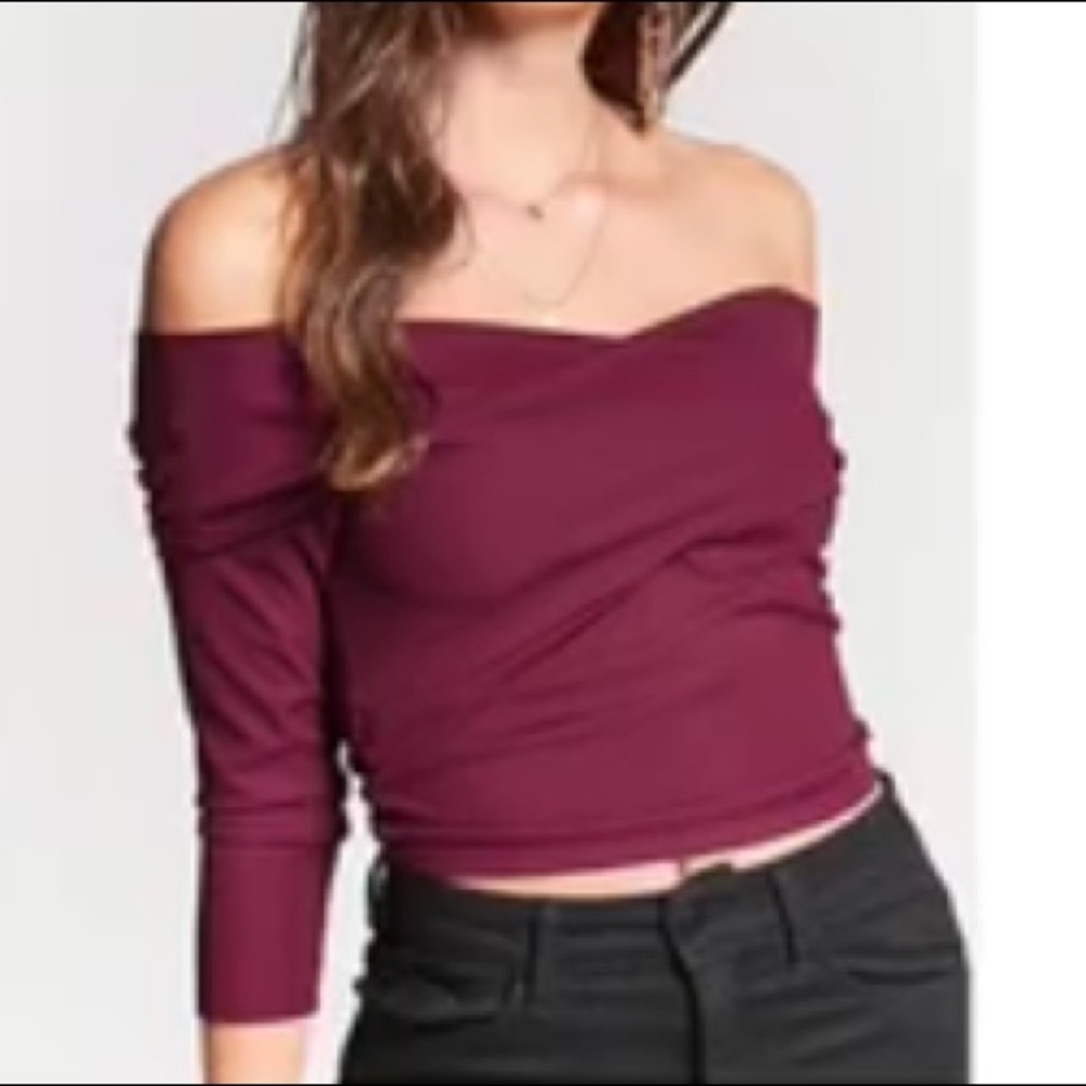 Off the shoulder long sleeve top